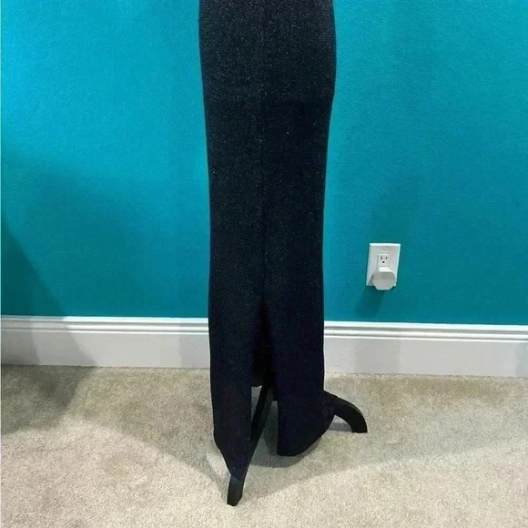 New with tags house of Harlow 1960 two piece sparkly black set in size xs - Picture 3 of 7